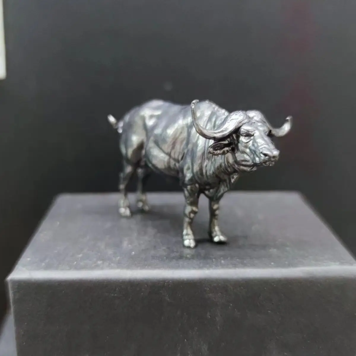 Brass African Buffalo Sculptur - đánh giá và giá Vintage Collectible Furniture